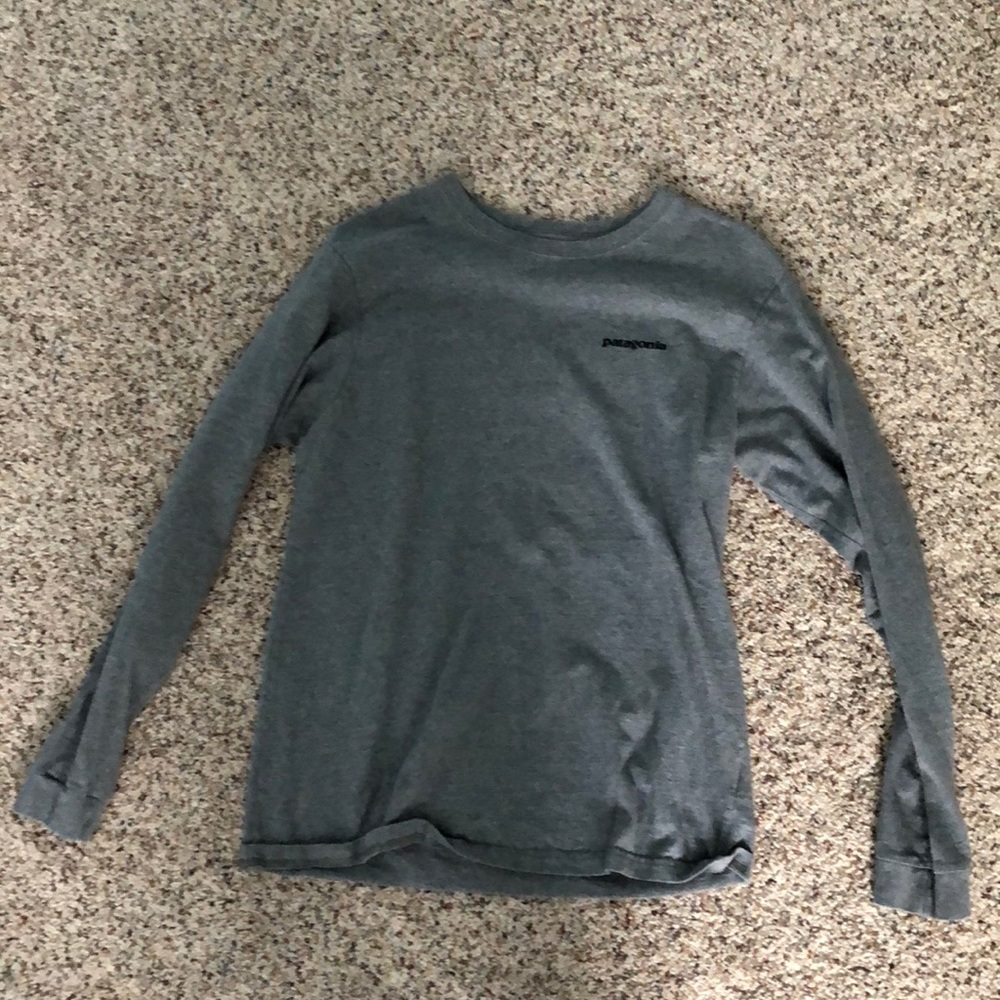 Patagonia long sleeve shirt